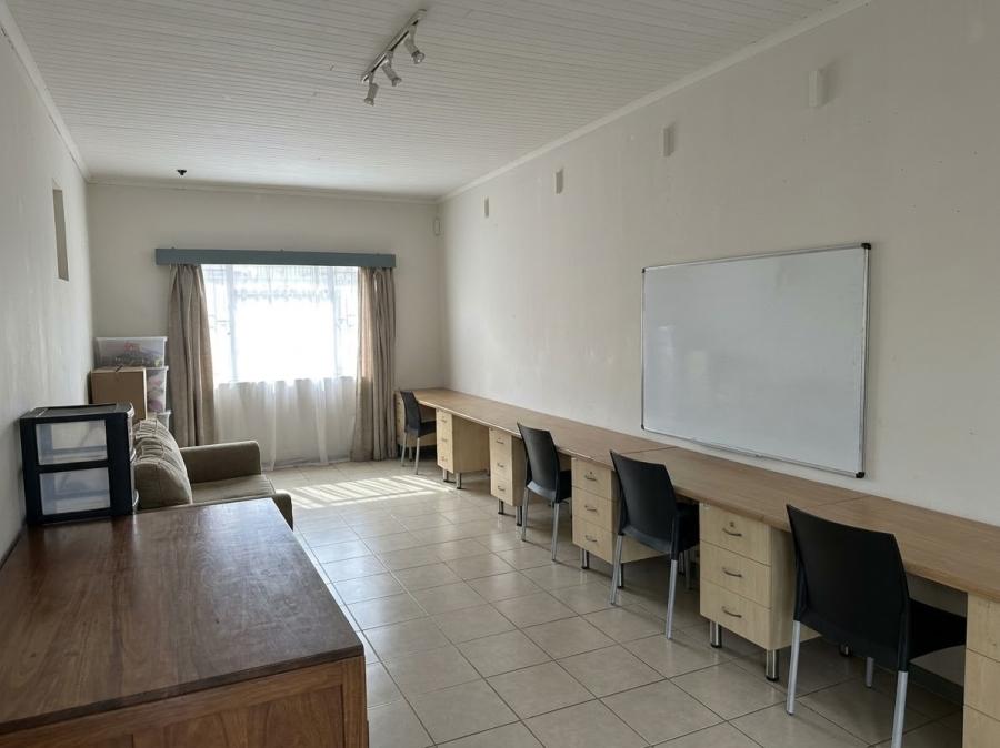 3 Bedroom Property for Sale in Denneoord Western Cape